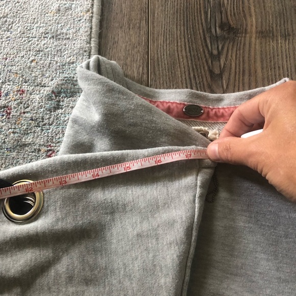 NWT Cupio Lace up sleeve crop sweatshirt XS - Picture 8 of 11